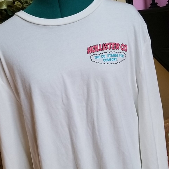 Hollister Long Sleeve Tee - SZ XL - Picture 2 of 6